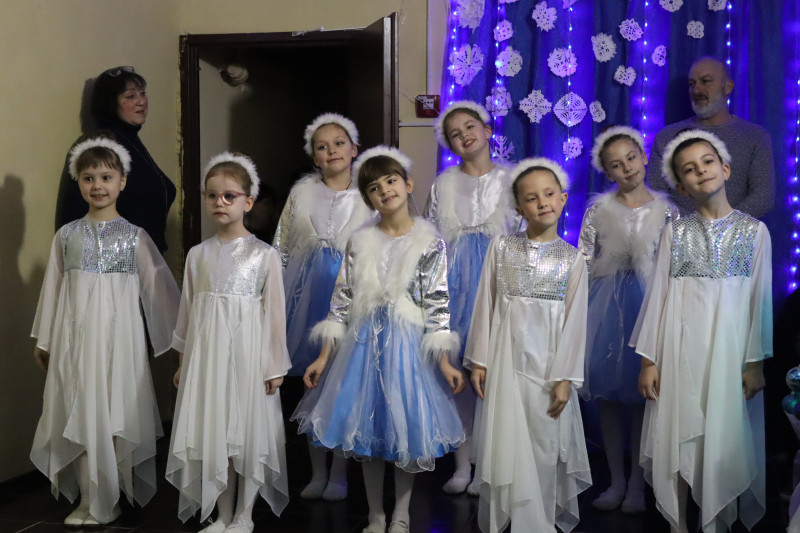 Виступ учасниць колективу "Натхнення".